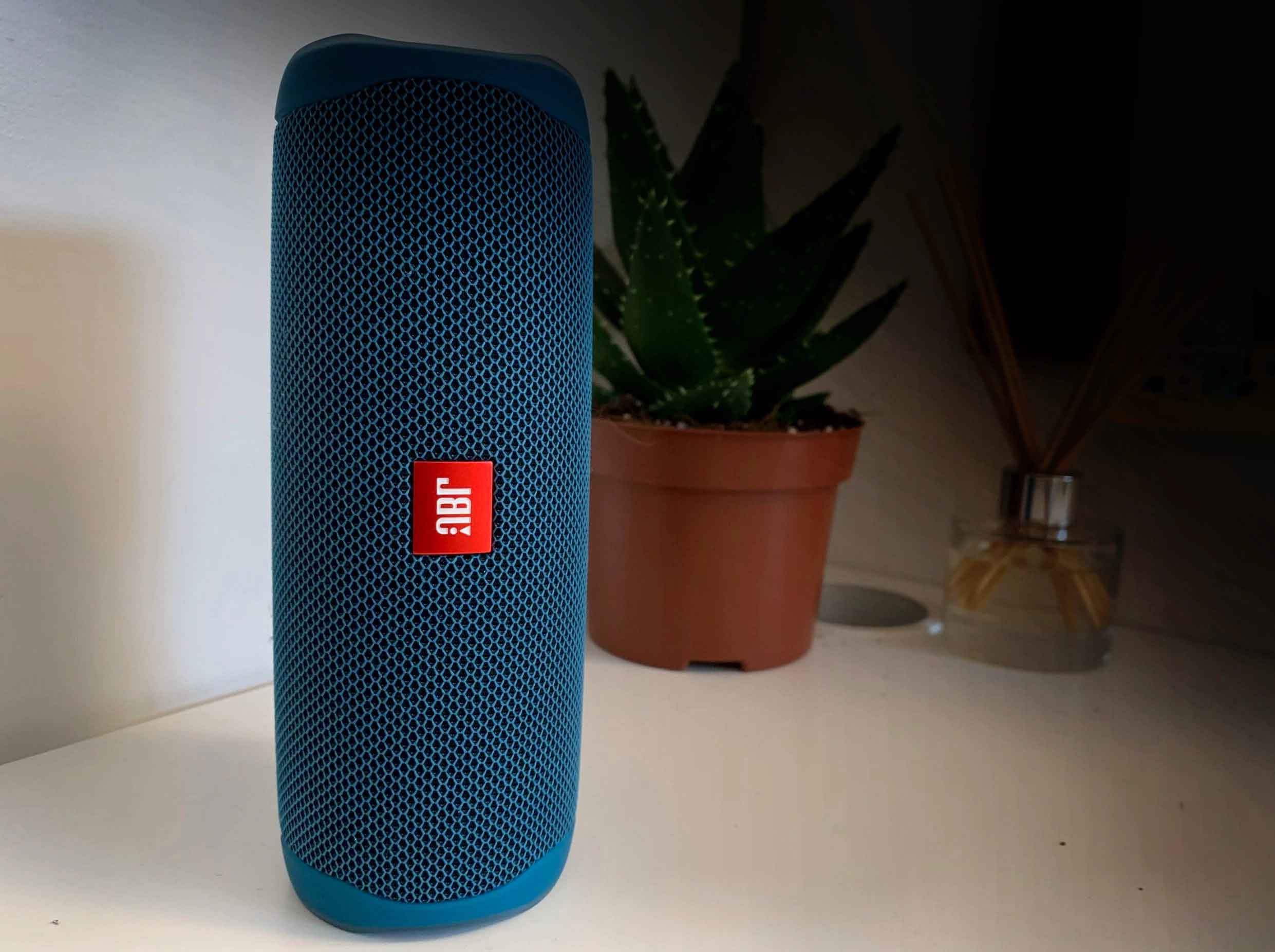 Акустическая система JBL Flip 5 черная