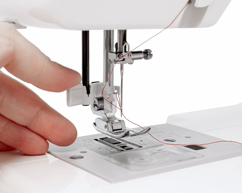 Швейная машина Janome Sew Line 300 15 операций